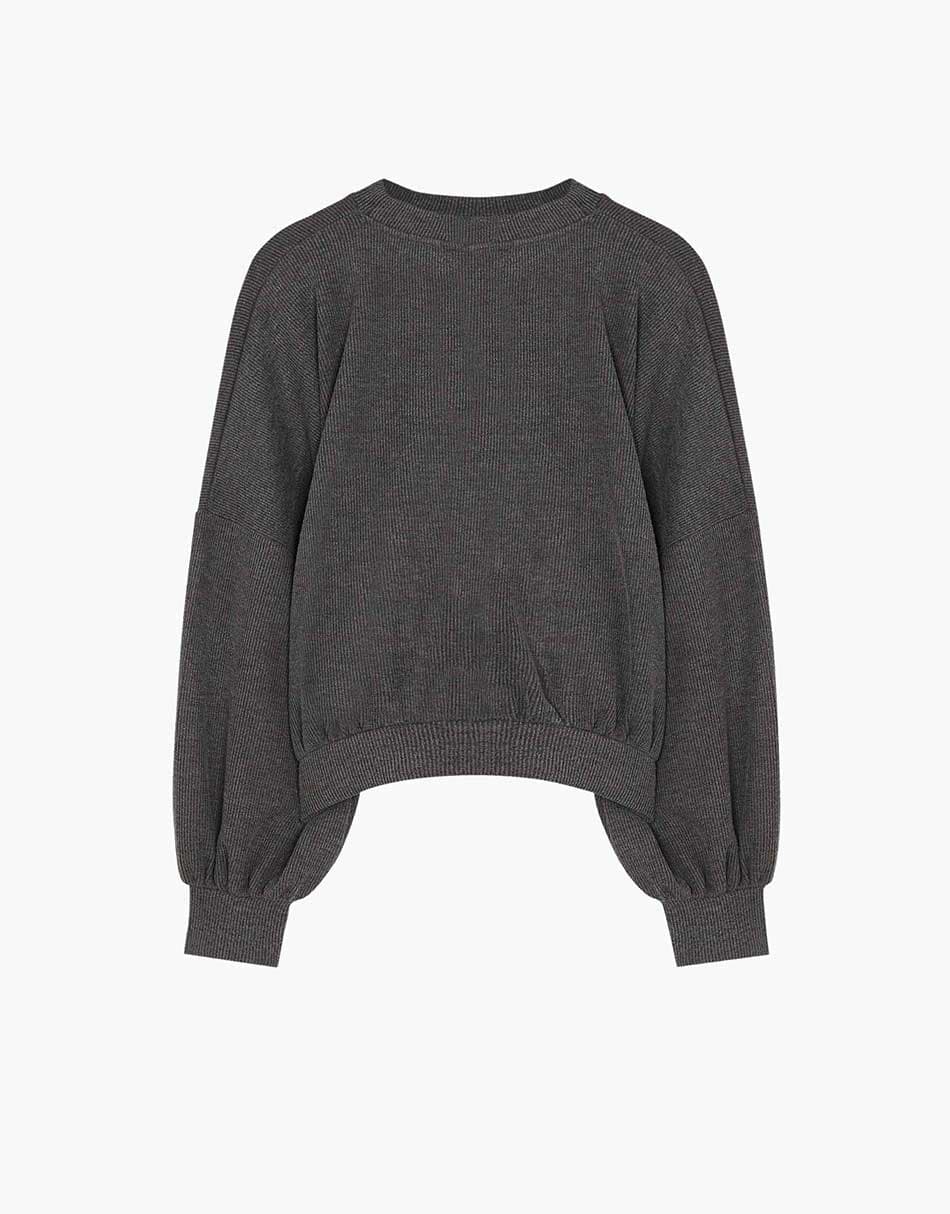Essential Knit Moments